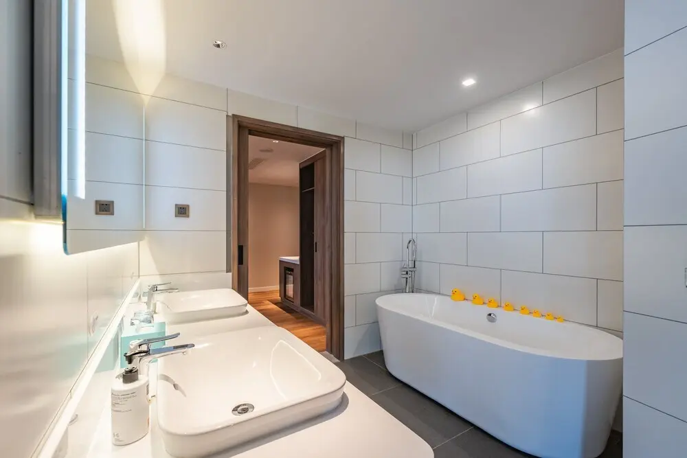 Хулудао: Holiday Inn Express Huludao Seaview, an IHG Hotel