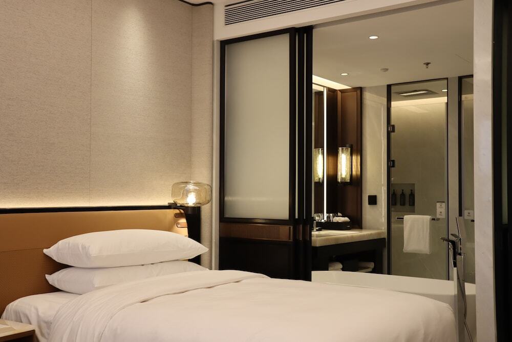 Нинбо: Sheraton Ninghai Hotel
