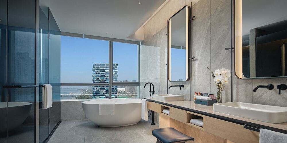 Ханчжоу: Crowne Plaza Hangzhou Riverside, an IHG Hotel