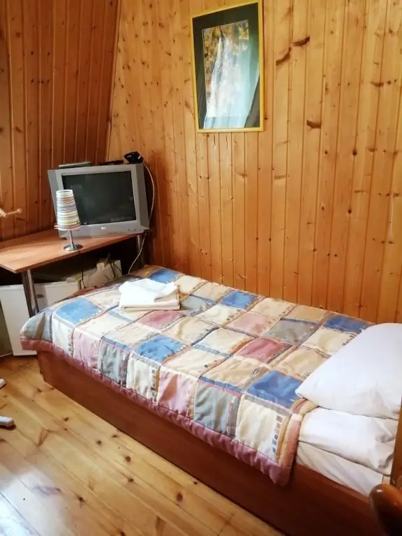Рыбачий: Traktir Hotel