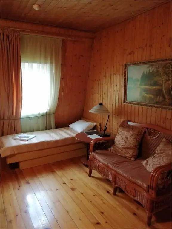 Рыбачий: Traktir Hotel