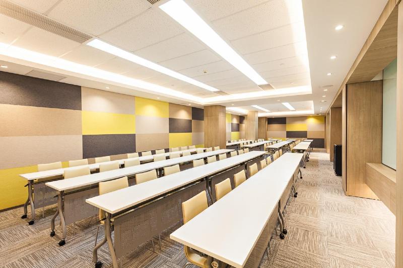 Цзинань: Hanting Premium Jinan West Railway Station Jingxi