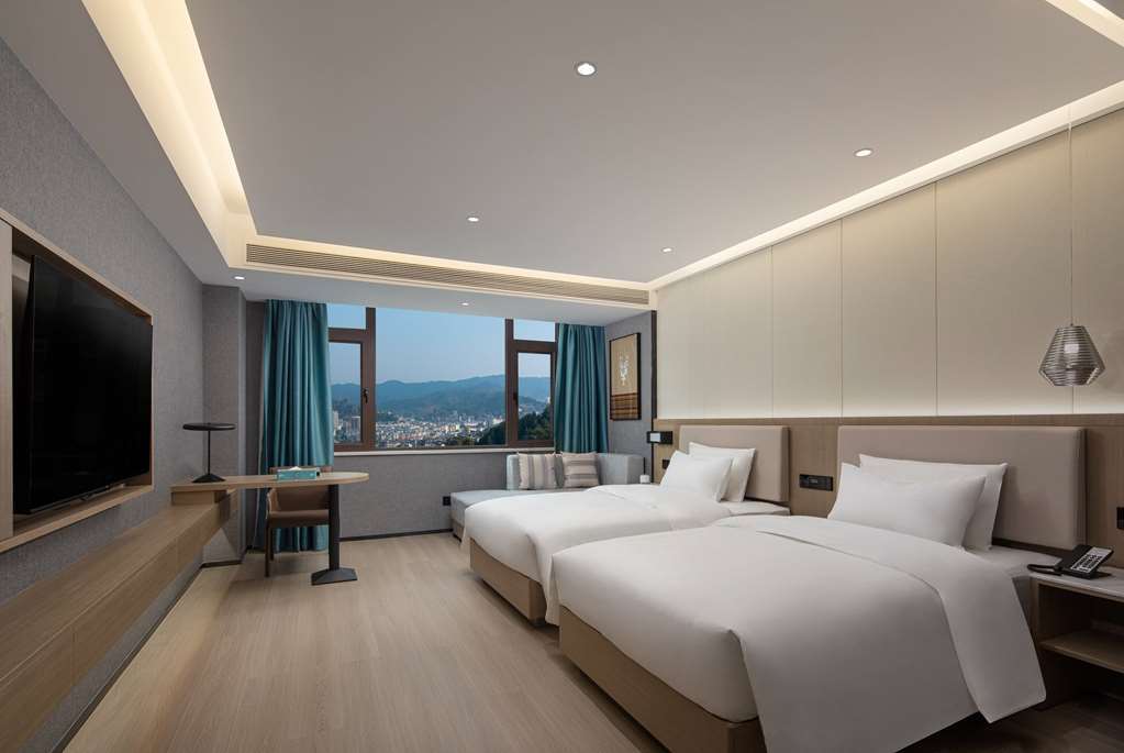 Ляньчжу: Wyndham Garden Pu‘er Mojiang