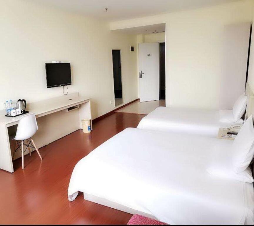 Шанхай: Hanting Hotel Shanghai Jinqiao International Square