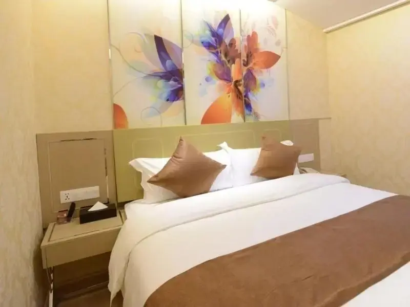 Шэньчжэнь: GT Alliance Shenzhen Luohu District Shui Bei Jewel