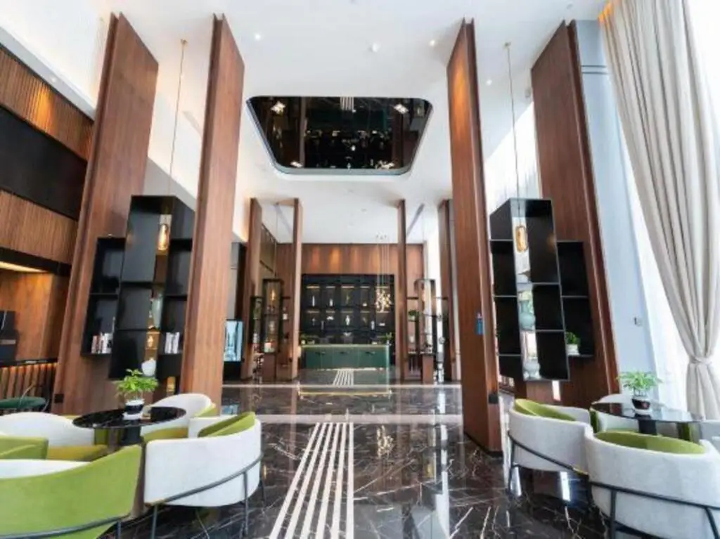 Шэньчжэнь: Metropolo Hotel (Shenzhen Longgang Central City Longcheng Plaza)