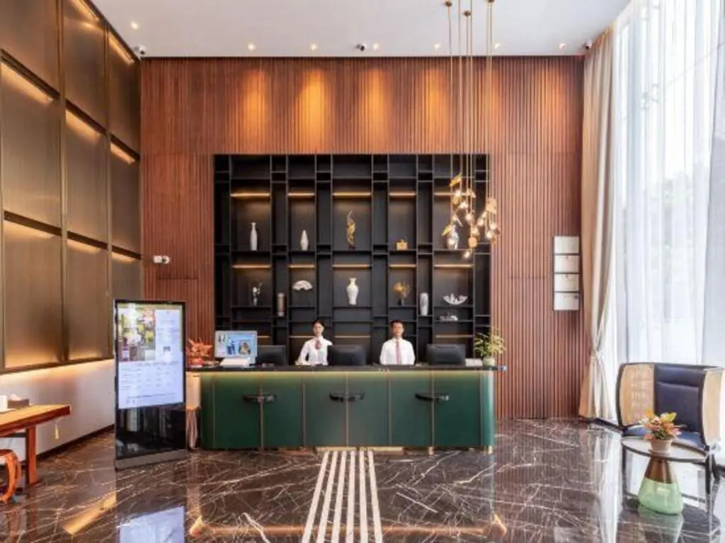 Шэньчжэнь: Metropolo Hotel (Shenzhen Longgang Central City Longcheng Plaza)