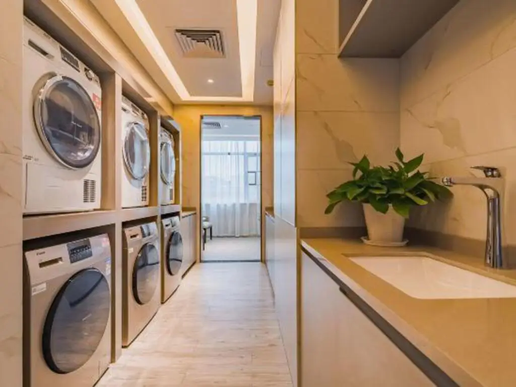 Шэньчжэнь: Metropolo Hotel (Shenzhen Longgang Central City Longcheng Plaza)