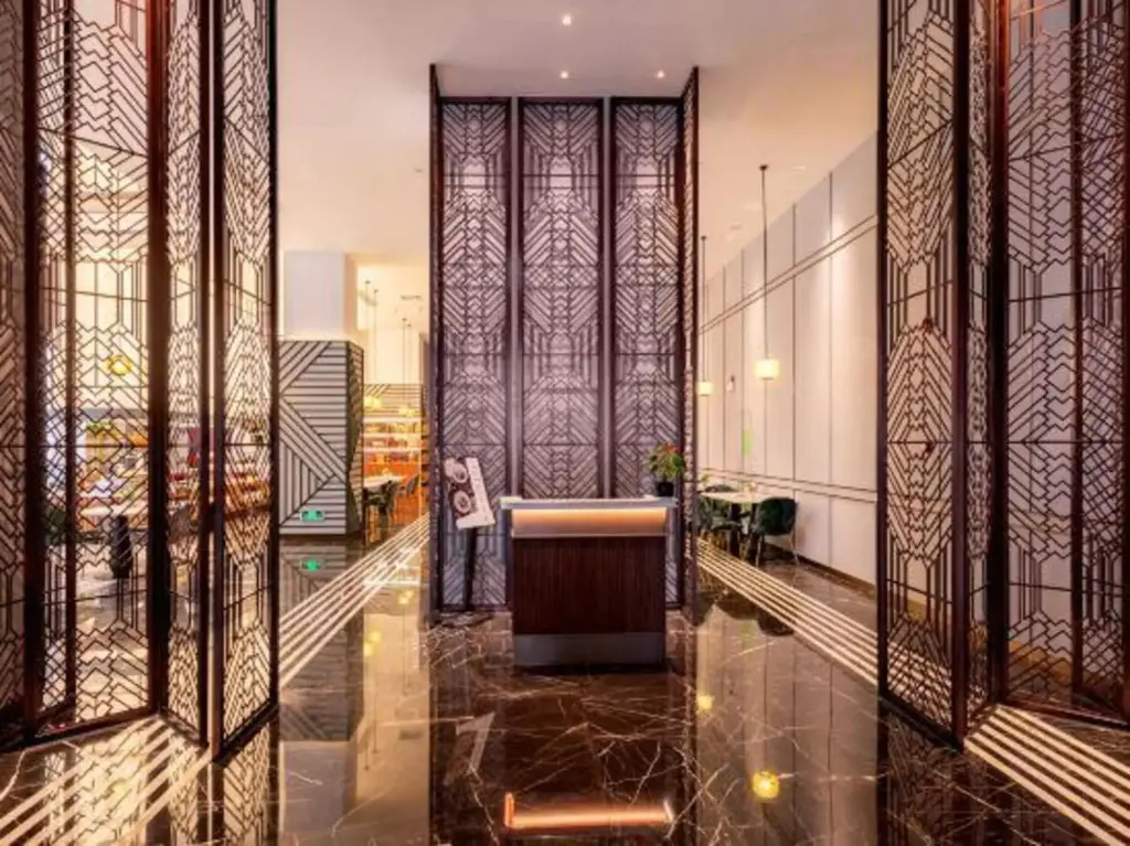Шэньчжэнь: Metropolo Hotel (Shenzhen Longgang Central City Longcheng Plaza)