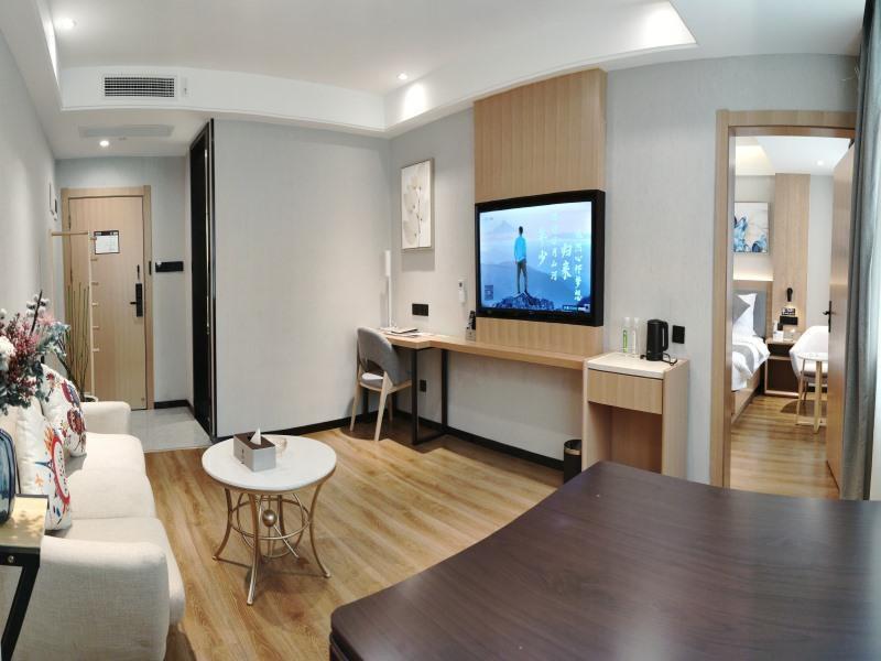 Greentree Inn Anshun Puding County Poyu Avenue Exp — фото 1