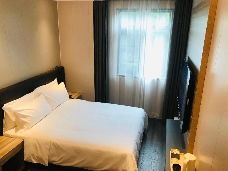 Гуанчжоу: Hanting Premium Hotel Guangzhou Dongxiaonan Metro Station