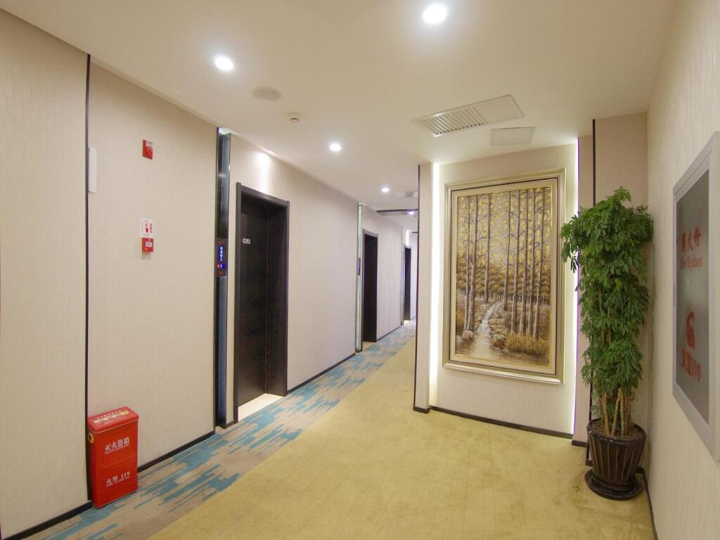 Пекин: Hanting Premium Hotel Beijing West Gate of People's University