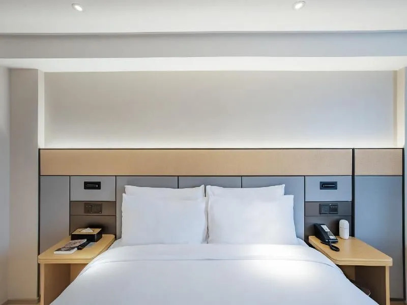 Пекин: Ji Hotel Beijing Zhongguan Village Lianxiang Bridg