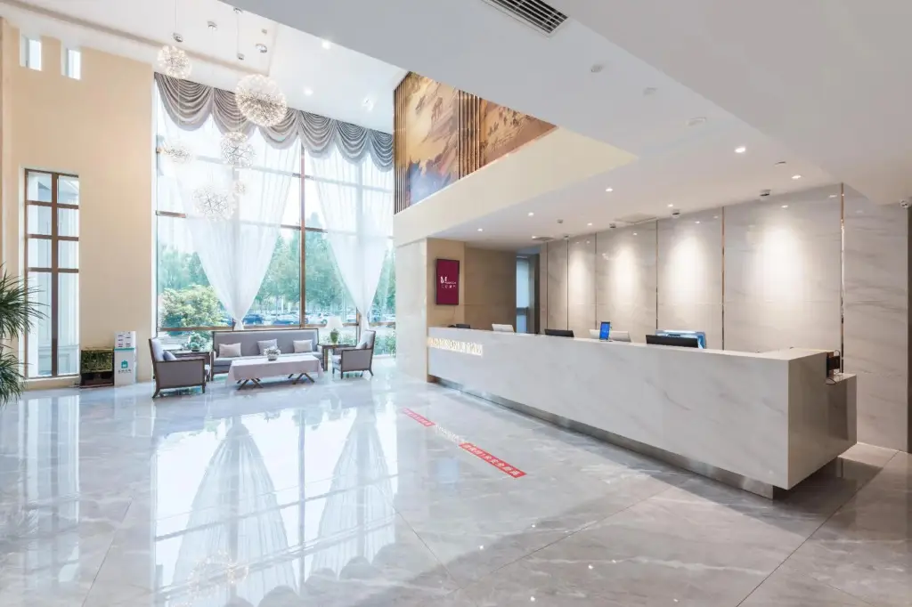 Madison Hotel Beijing Wukesong Jinghui Plaza — фото 1