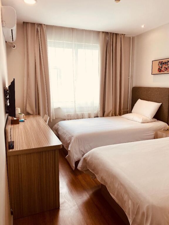 Пекин: Hanting Hotel Beijing Zhongguancun Renmin Ximen Store
