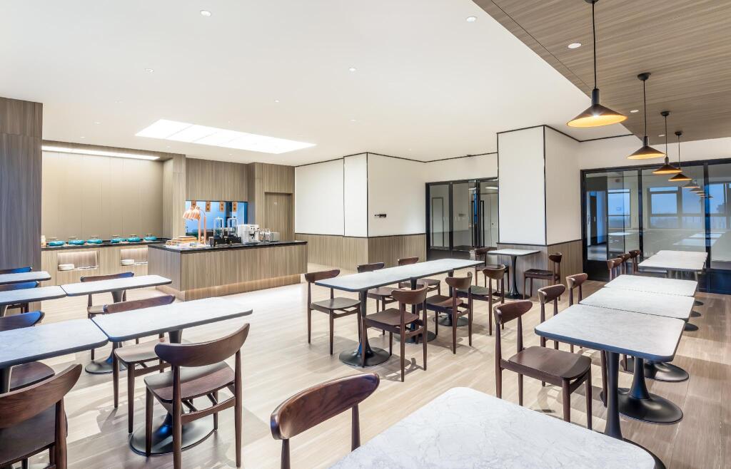 Hanting Hotel Wuhe Caihong Times Square — фото 1