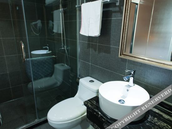 Чанша: Thank U Hotel (Changsha Youa Mall, Chaoyang Metro Station)