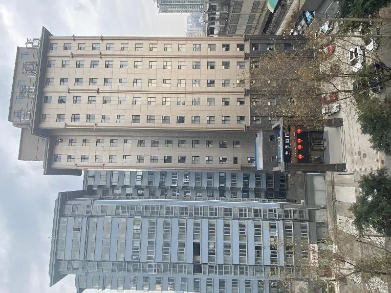 Ji Hotel (Chengdu Huaxi Renmin South Road) — фото 1