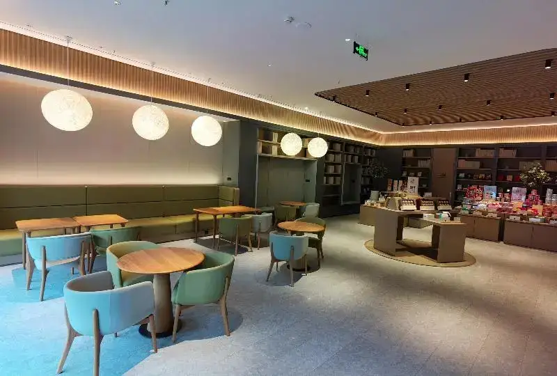 Чэнду: Ji Hotel (Chengdu Huaxi Renmin South Road)