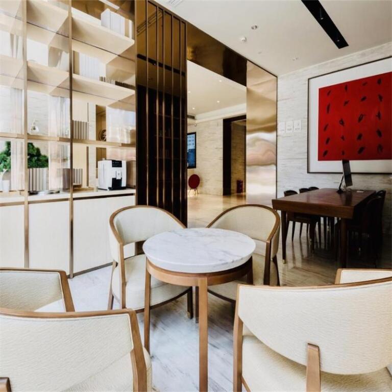 Чэнду: Ji Hotel Chengdu Shuangliu International Airport