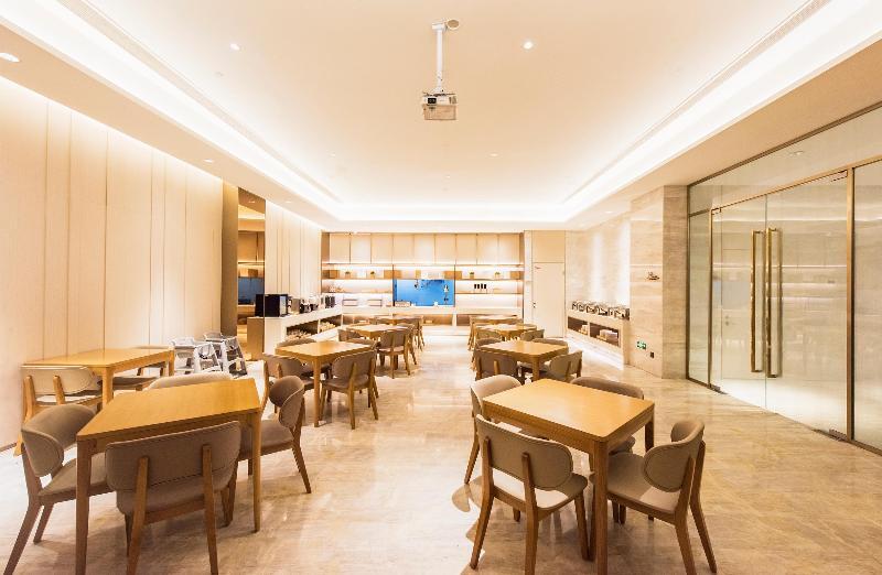Чунцин: Ji Hotel Chongqin Liangjiang Xingfu Plaza