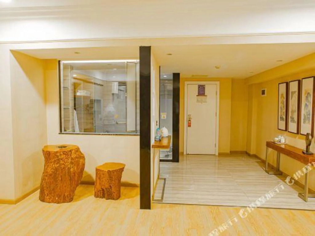 Дунгуань: Nanyang Bose Hotel (Wanda Plaza,  Dongcheng)