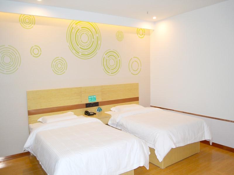 Долуньноэр: Greentree Inn Xilin Gol League Duolun County Bus S