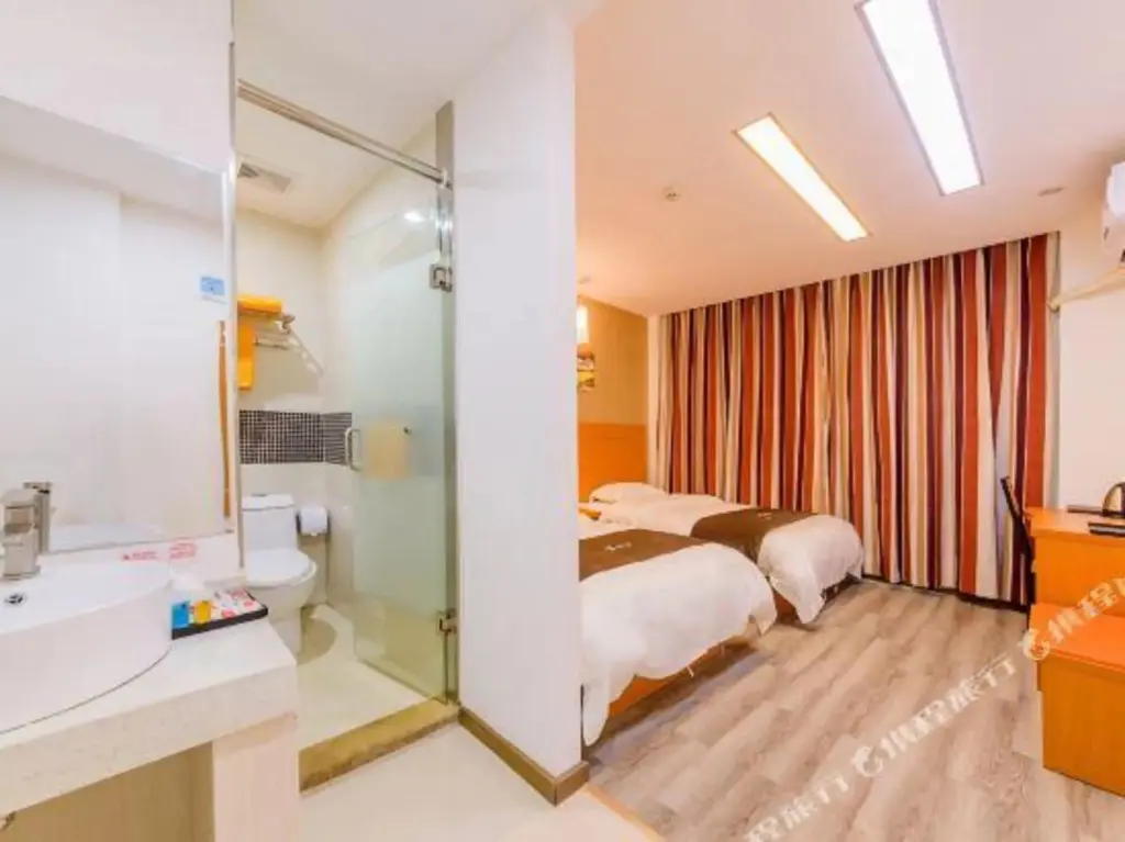 Гуанчжоу: Thank U Hotel Guangzhou Baiyun Airport And Subway