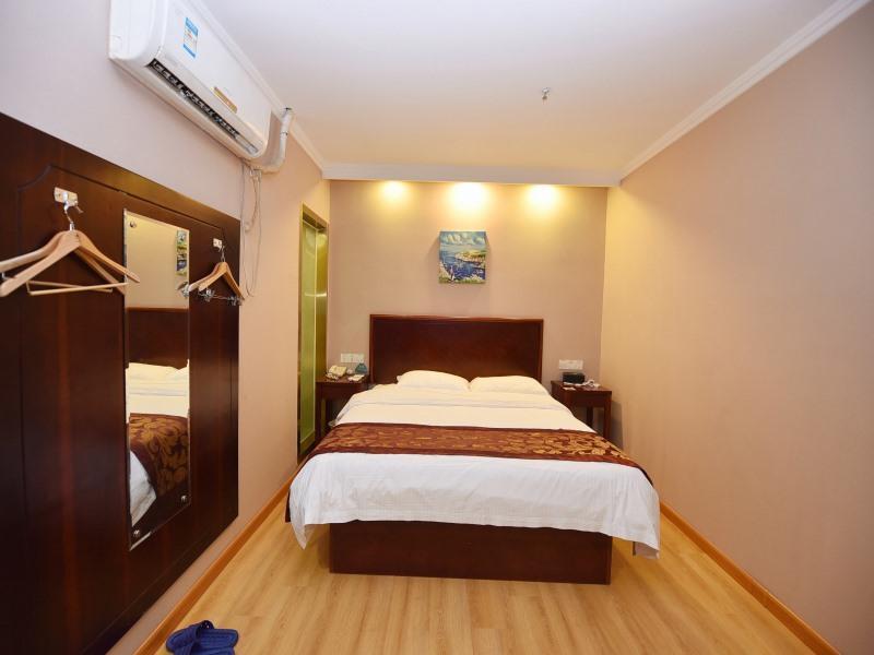 Хуайнань: Greentree Inn Huainan Fengtai Zhongshan N Road