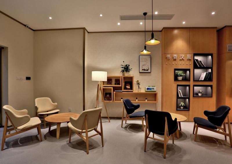 Ханчжоу: Hanting Hotel Hangzhou Wulinmen Hushu Nan Road