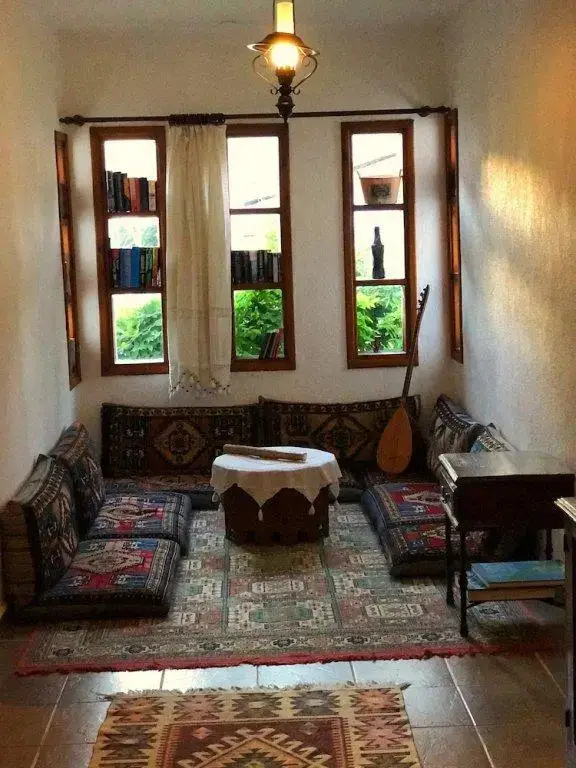 Кумлюбюк: BEGONVİLLE