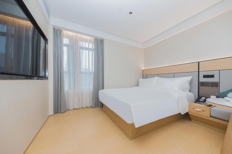 Ханчжоу: JI Hotel Hangzhou Linping Yintai City