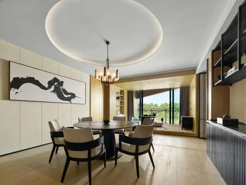 Нанкин: Hilton Nanjing Niushoushan