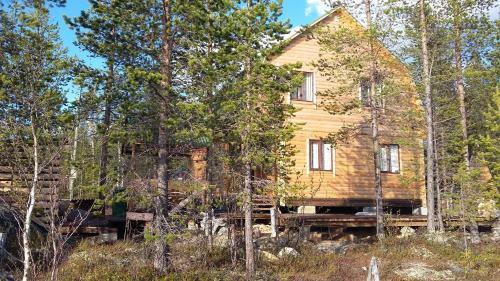 Верхнетуломский: Guest House V Verhnetulomskom