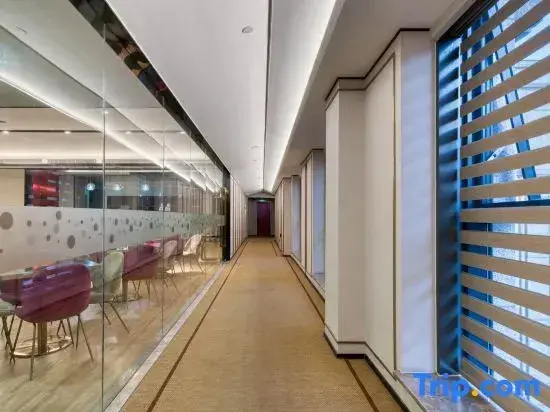 Ханчжоу: Cigle By Landison (Hangzhou Chengxiyintai)
