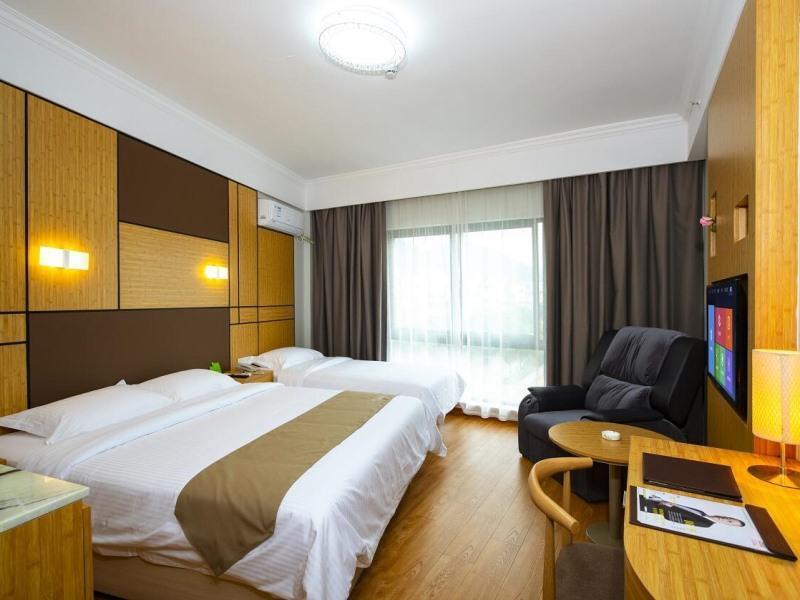Ханчжоу: Vatica Hangzhou Linan Qianwang Street Hotel