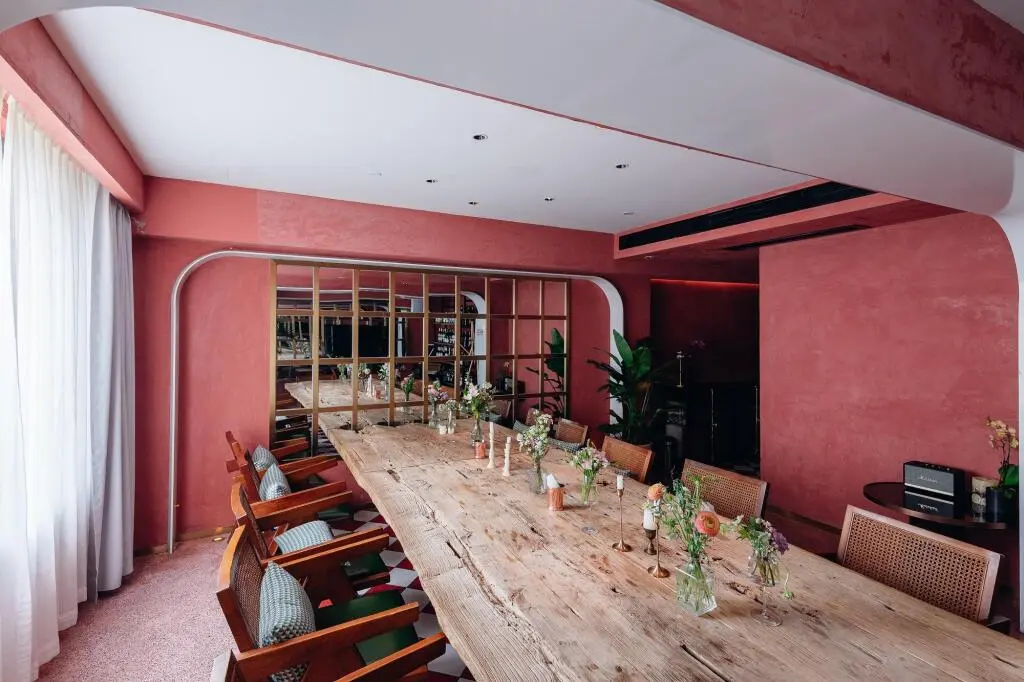 Ханчжоу: VUE Hangzhou Shayu SHARQUE