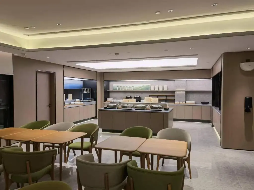 Нанкин: Ji Hotel Nanjing Jiangning University Town Hushan Road