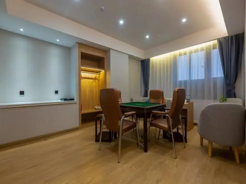 Цзясинь: GreenTree Inn Jiaxing City Yuxin Town High-speed R