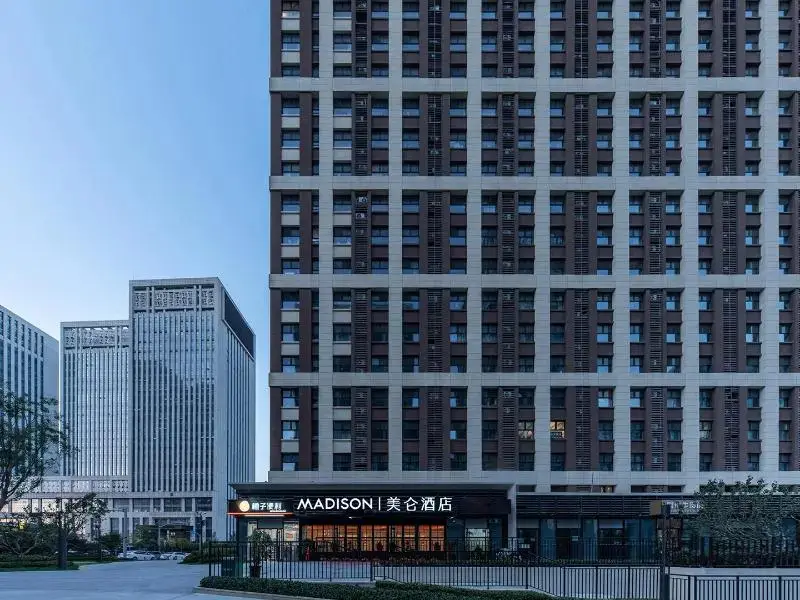 Madison Hotel Jinan Olympics Center — фото 1
