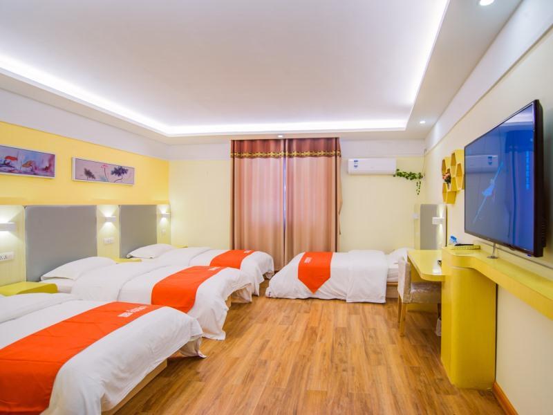 Цзиндэчжэнь: Shell Jindezhen Xianghu Ceramic University Hotel