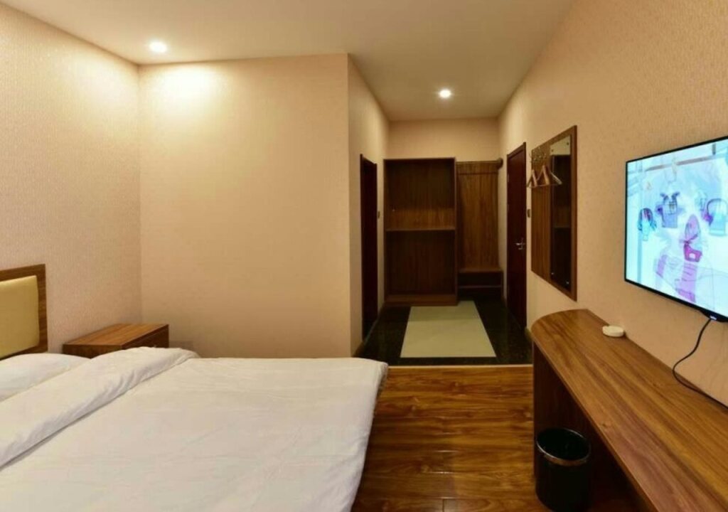 Цзиньчжун: Shell Shanxi Jinzhong Qi County Zhaochu Ancient Street Hotel