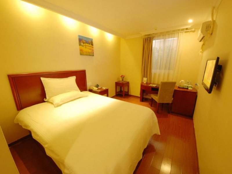 Лянфан: Greentree Inn Bazhou Shengfang Bus Station Shell H