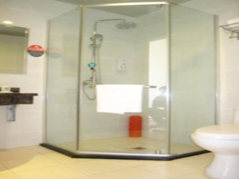 Лянфан: Greentree Inn Bazhou Shengfang Bus Station Shell H