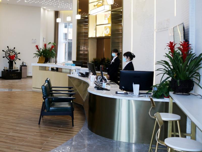 Ляньюньган: VX Hotel Lianyun Gang Guanyun Baichen Plaza