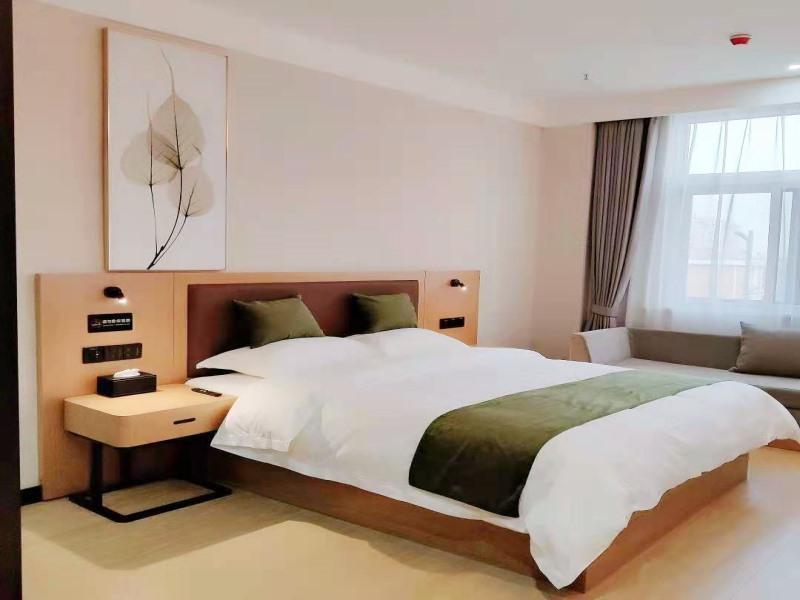 Ляньюньган: GreenTree Inn Guannan County Xinguan North Road Ex