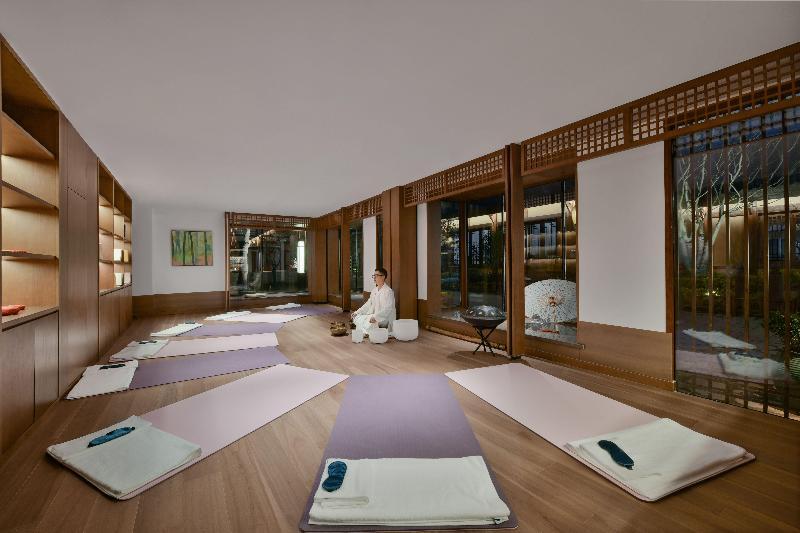 Нанкин: Blossom Hill Hotel Nanjing Lishui