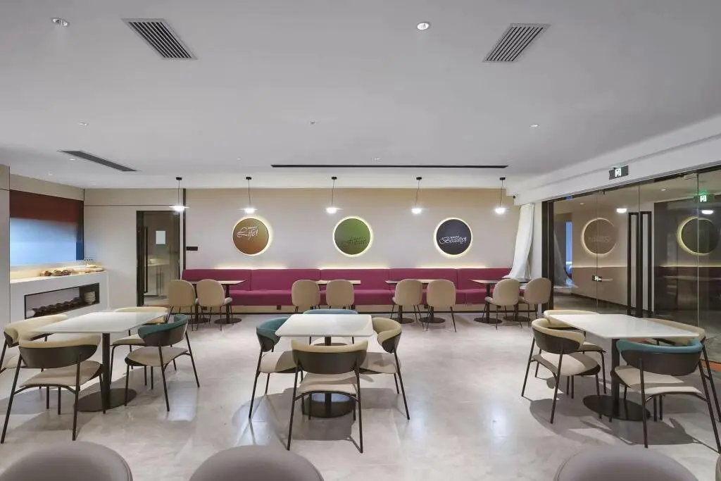 Нанкин: Nihao Hotel Nanjing Hexi Jinying World