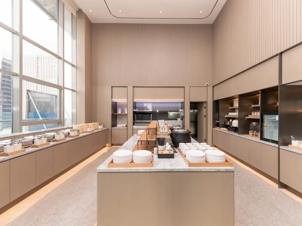 Нанкин: Ji Hotel Nanjing South Railway Station Square