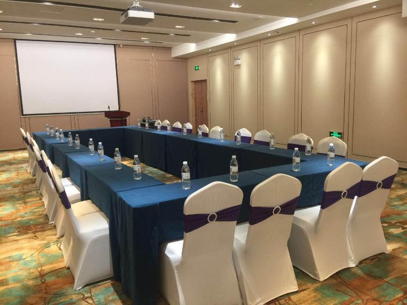 Нанкин: Ji Hotel (Nanjing Hexi Expo Center)